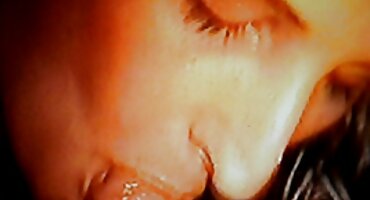 sex clip 3 mẹ con Anna cho cậu sex khong che bé vào.